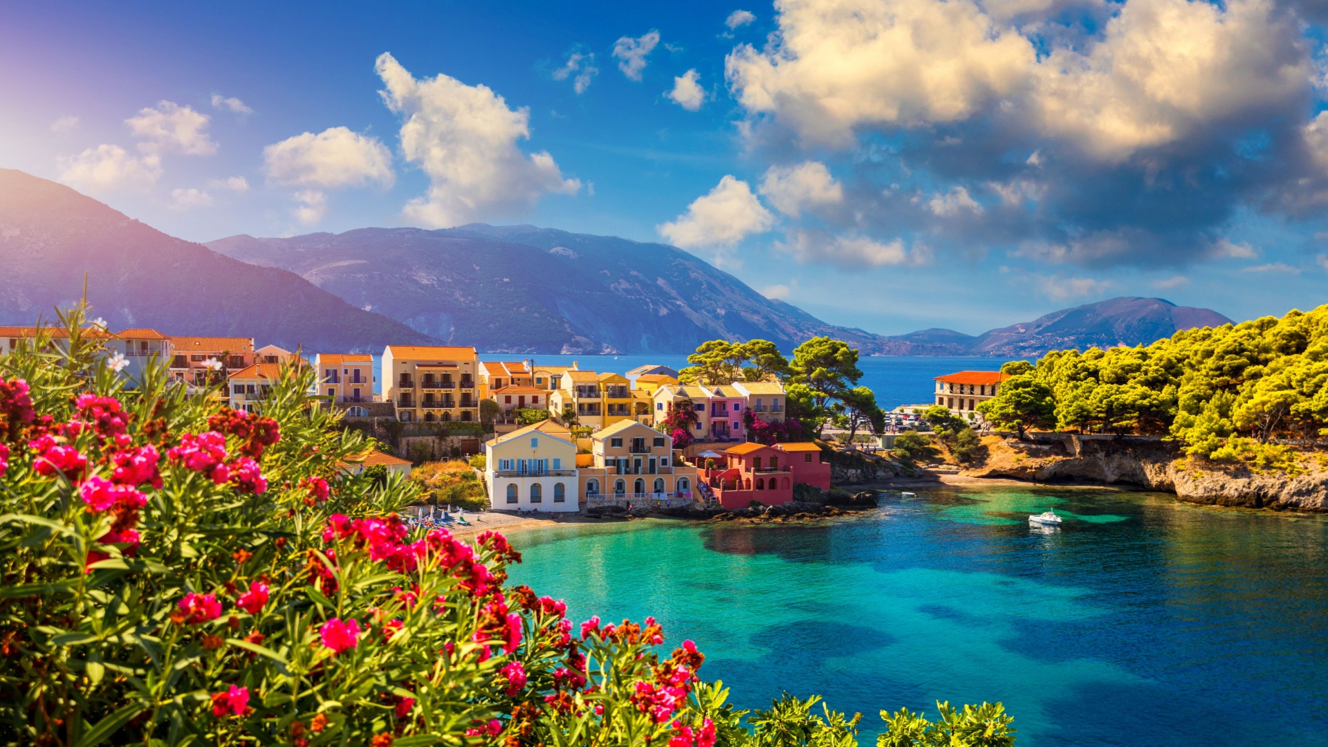Kefalonia_Town_TGR